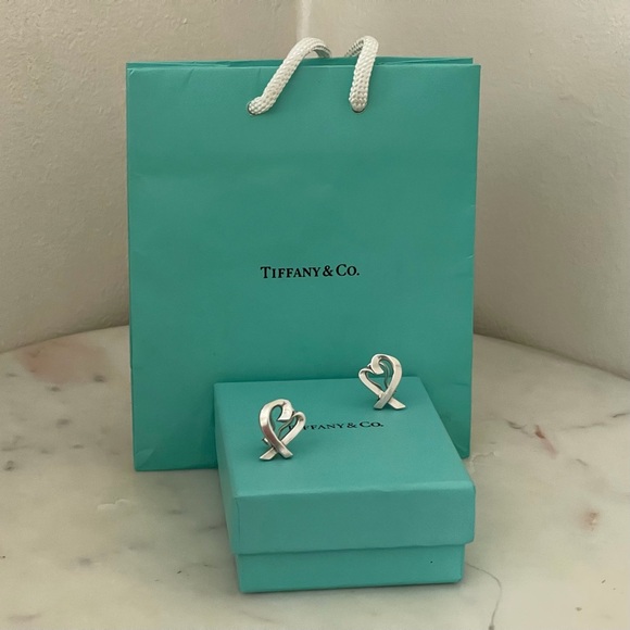 Vintage Tiffany & Co Paloma Picasso  Loving Heart Earrings. - Picture 6 of 12